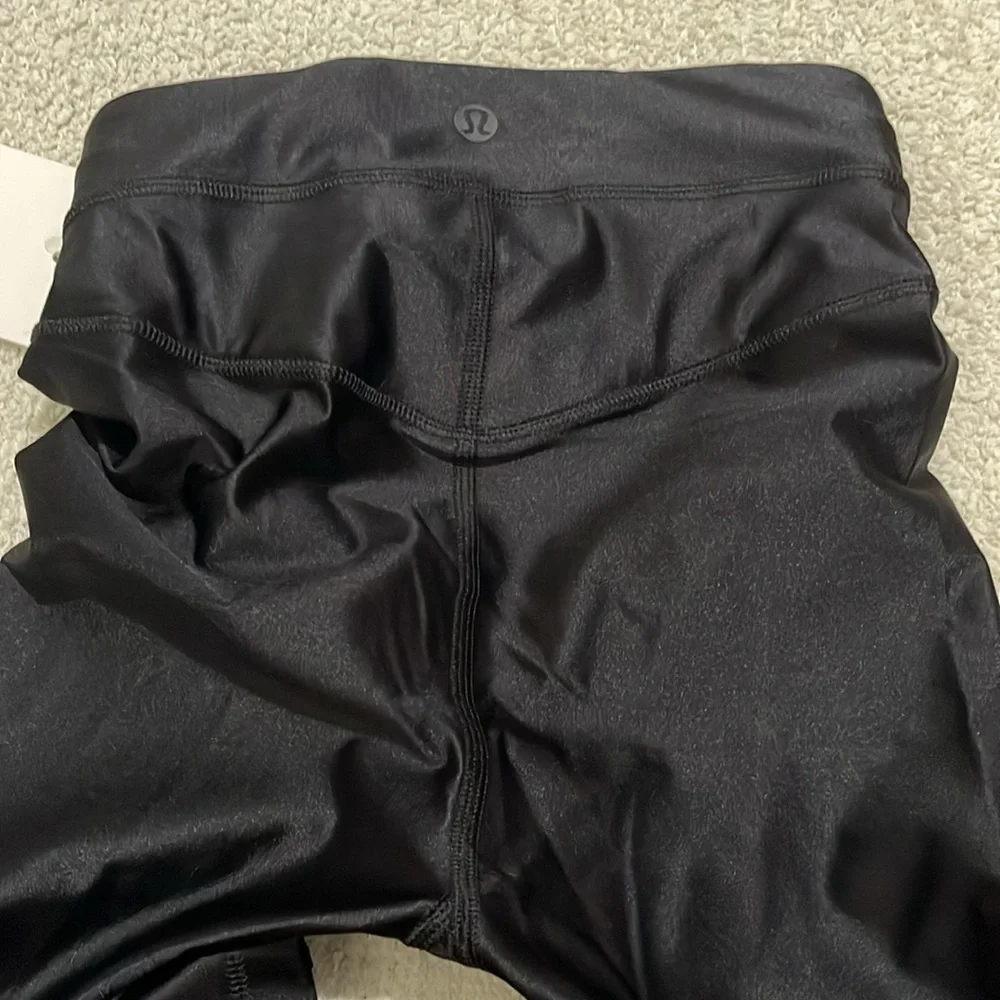 NWT- Lululemon - 2. Satin Shine HR Tight 28”